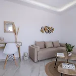Apartment Bellagio Perissa (Santorini)